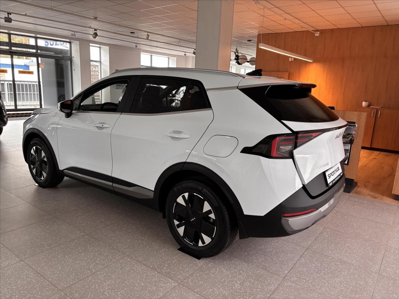 2025 Kia Sportage - 4