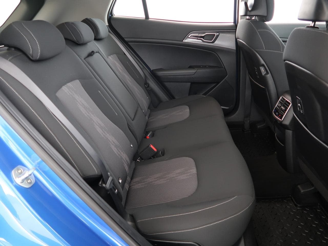 2022 Kia Sportage - 13