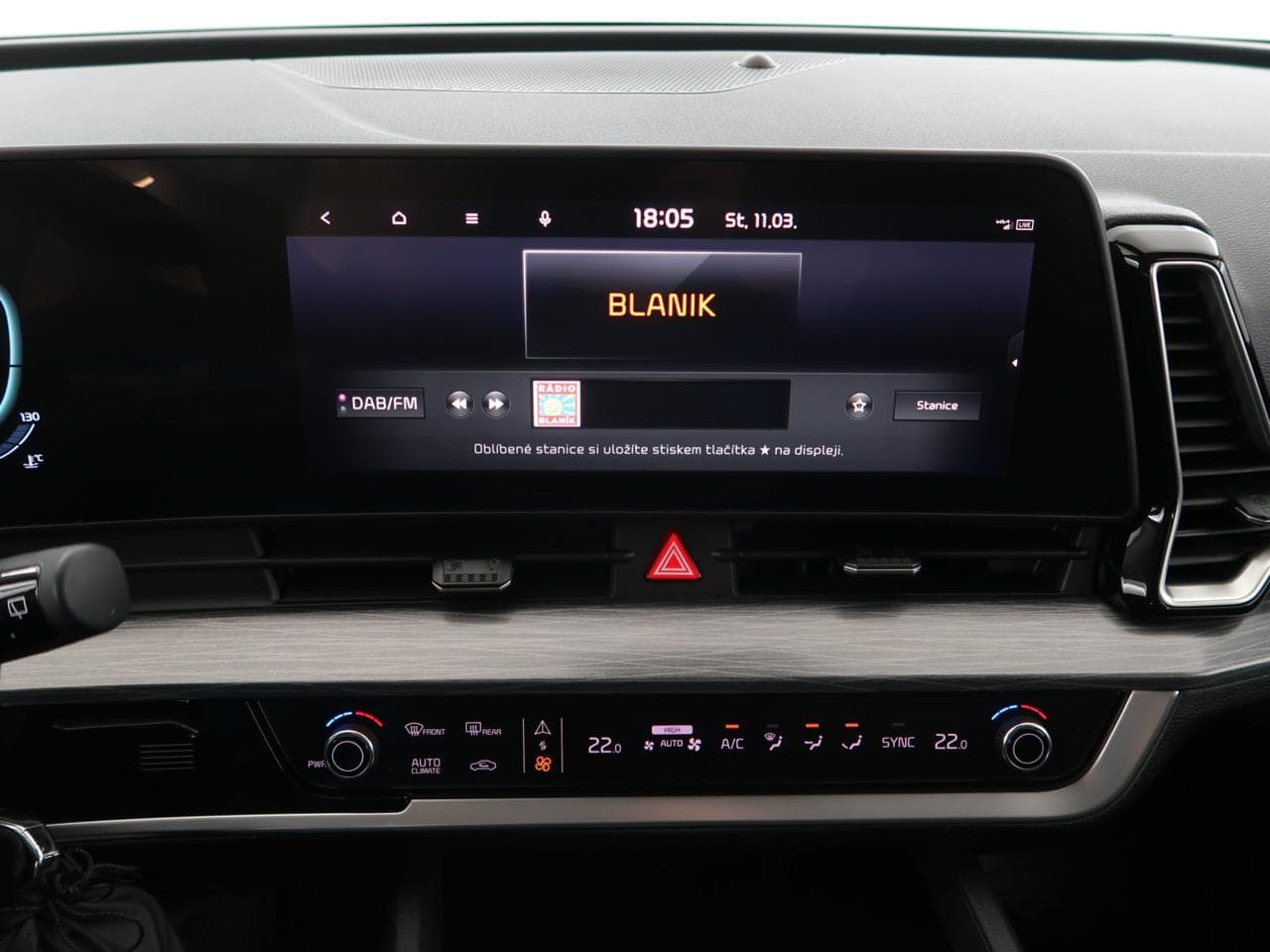 2022 Kia Sportage - 18