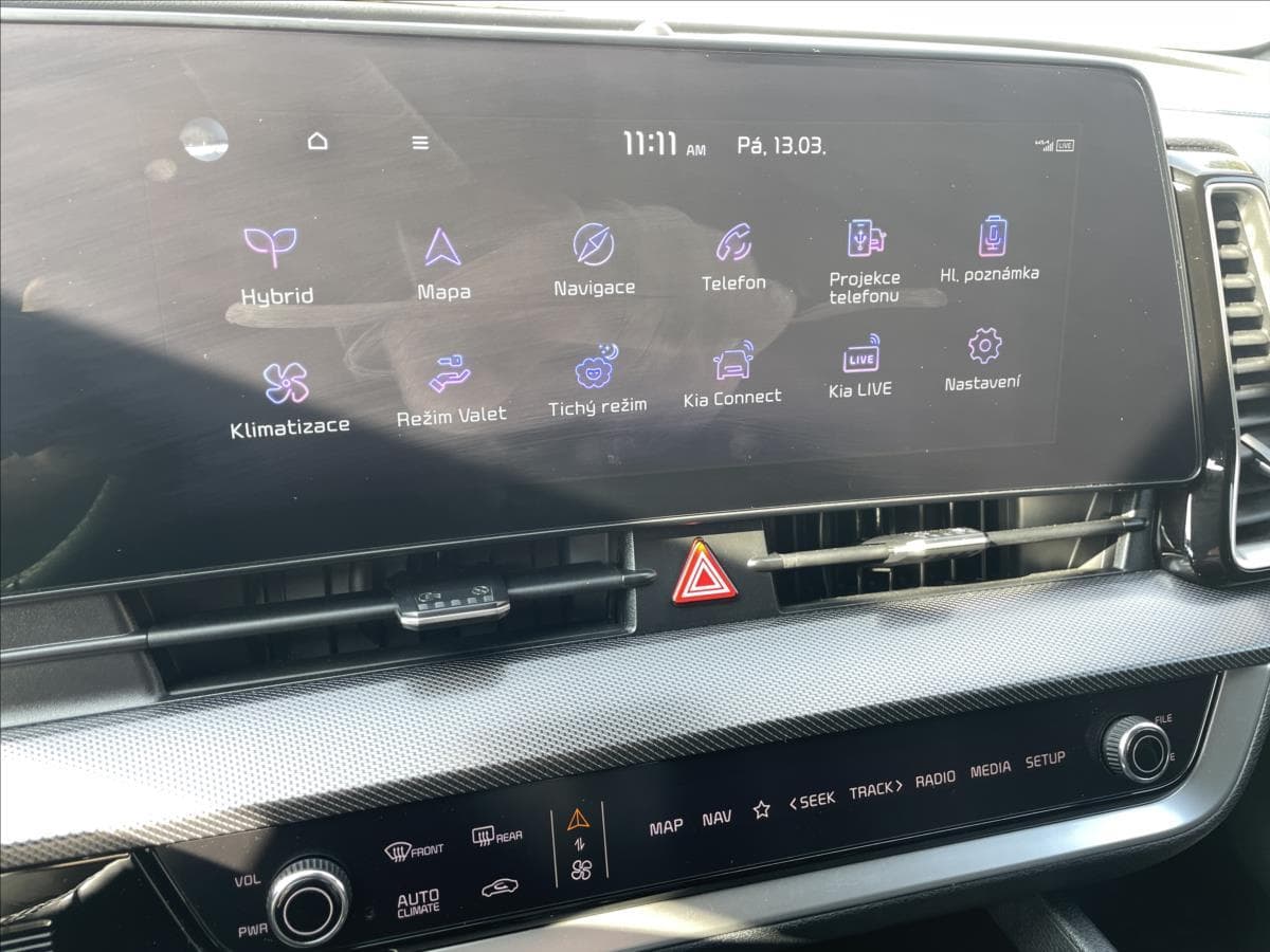 2023 Kia SPORTAGE - 18