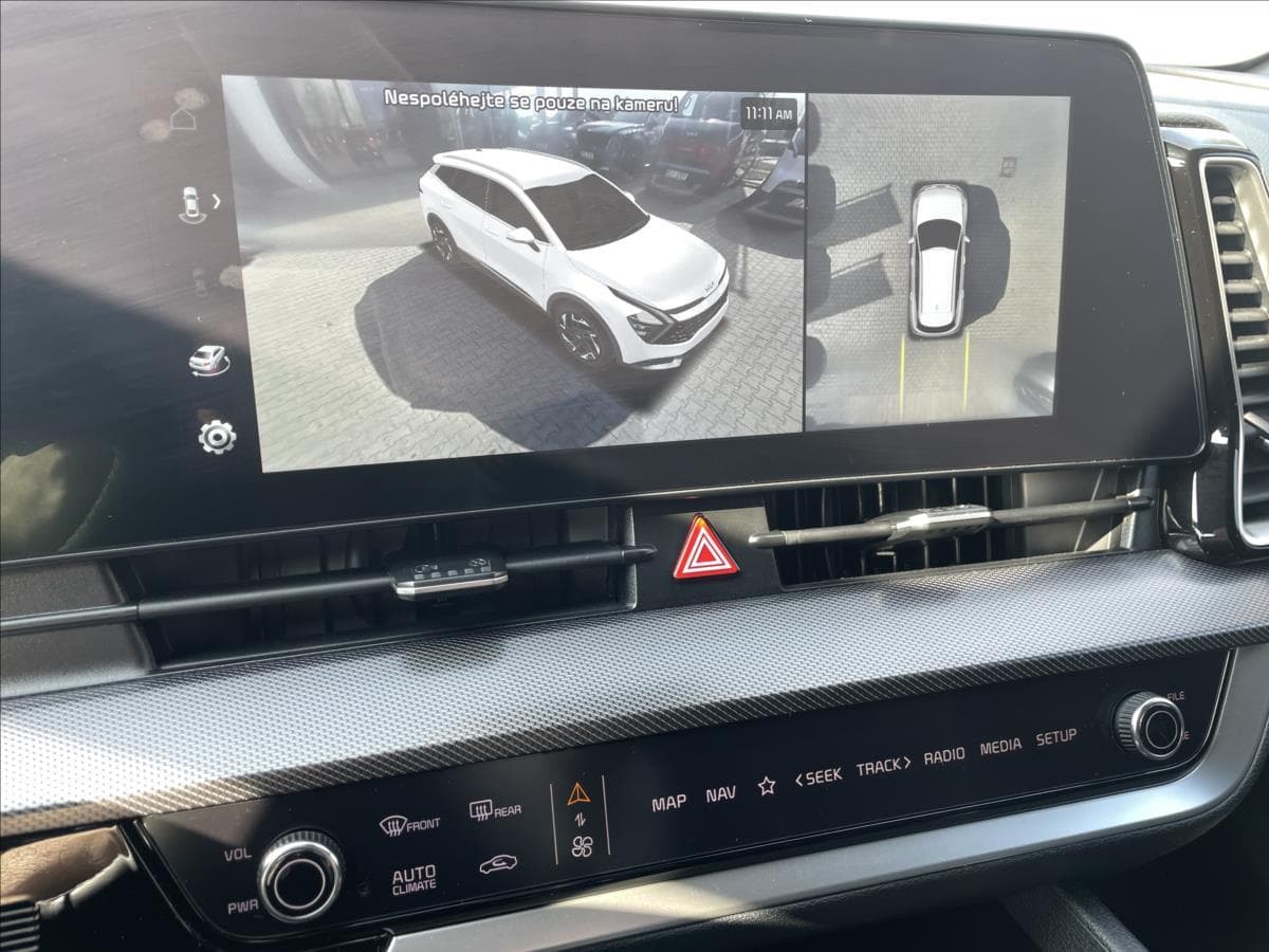 2023 Kia SPORTAGE - 19