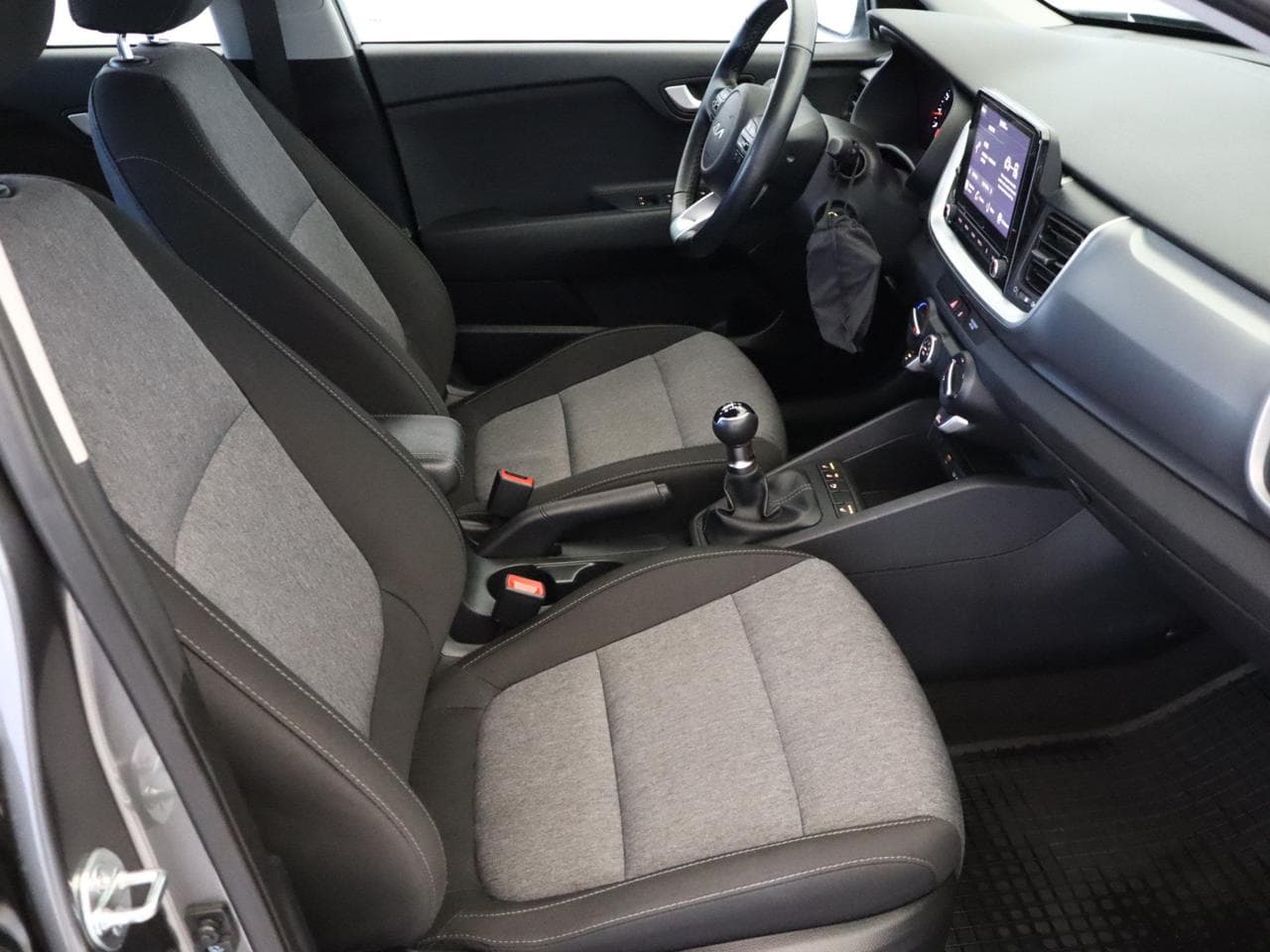 2024 Kia Stonic - 10