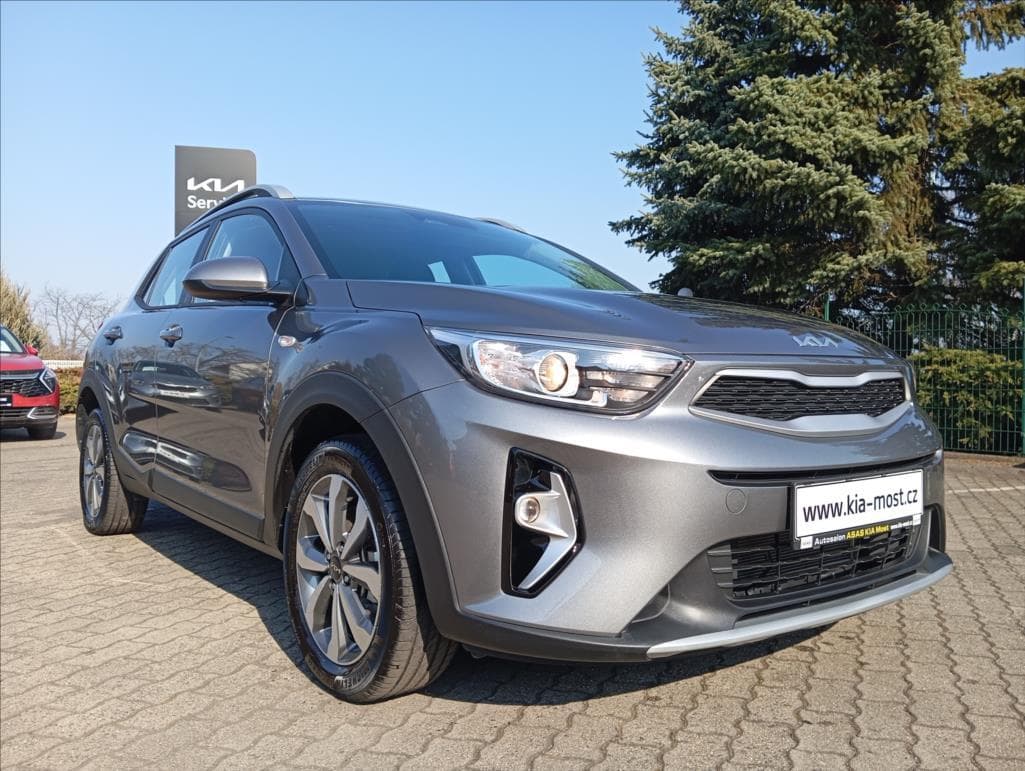 2025 Kia STONIC - 2