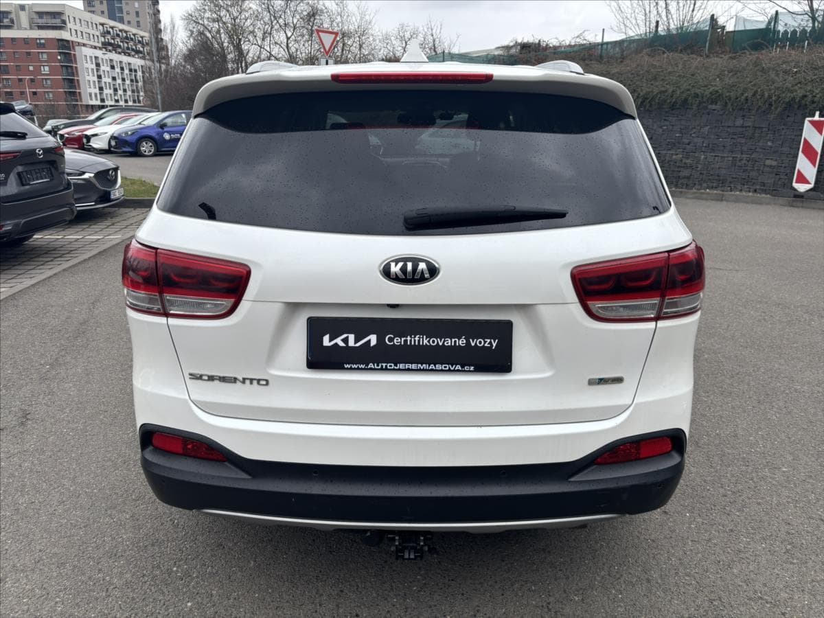 2016 Kia Sorento - 7