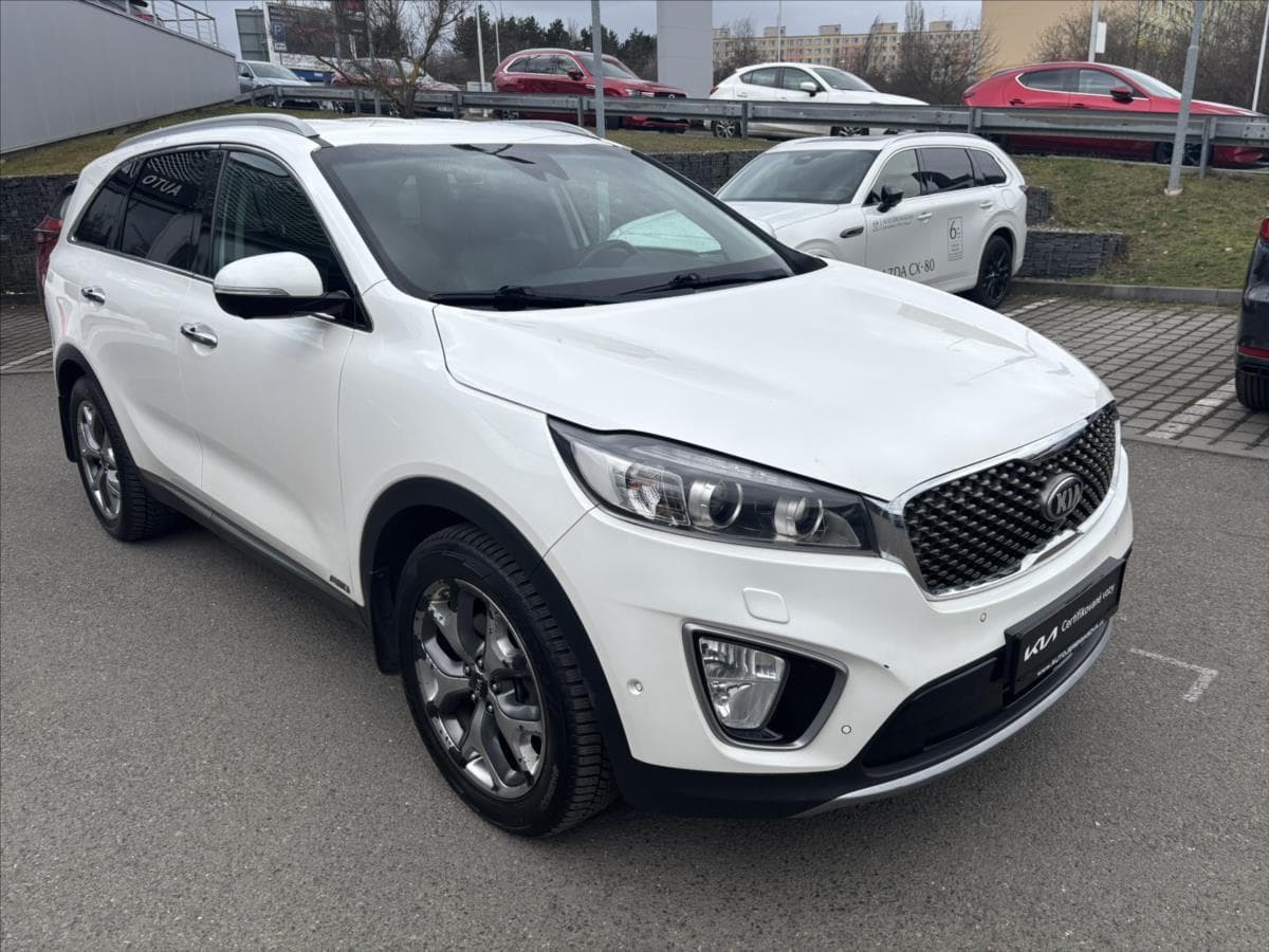 2016 Kia Sorento - 13