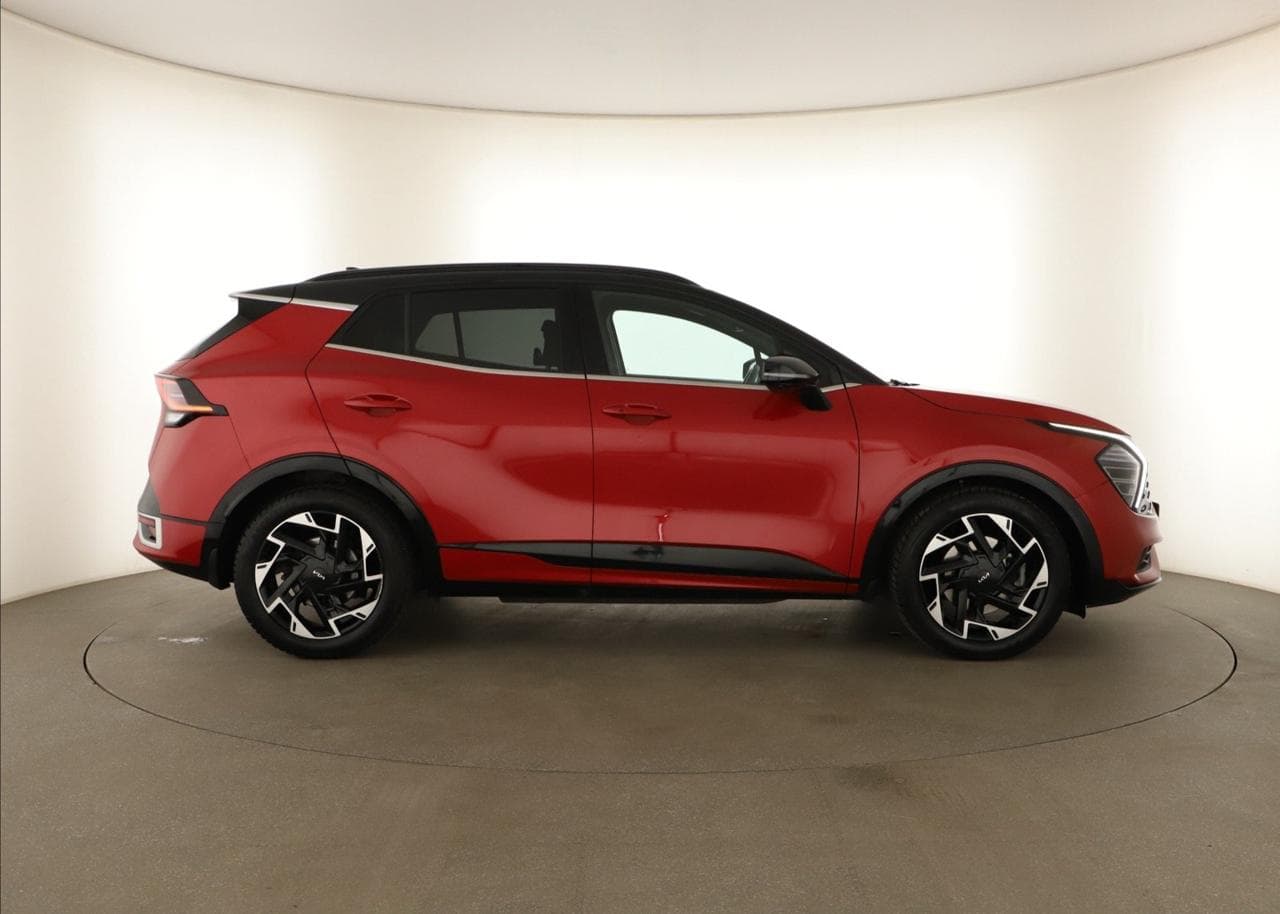 2022 Kia SPORTAGE - 8