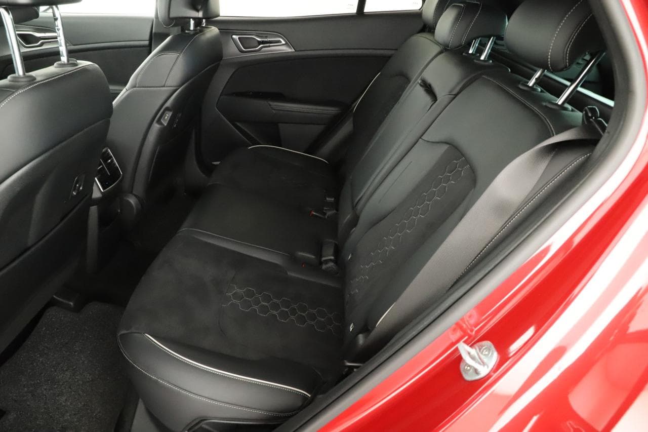 2022 Kia SPORTAGE - 12