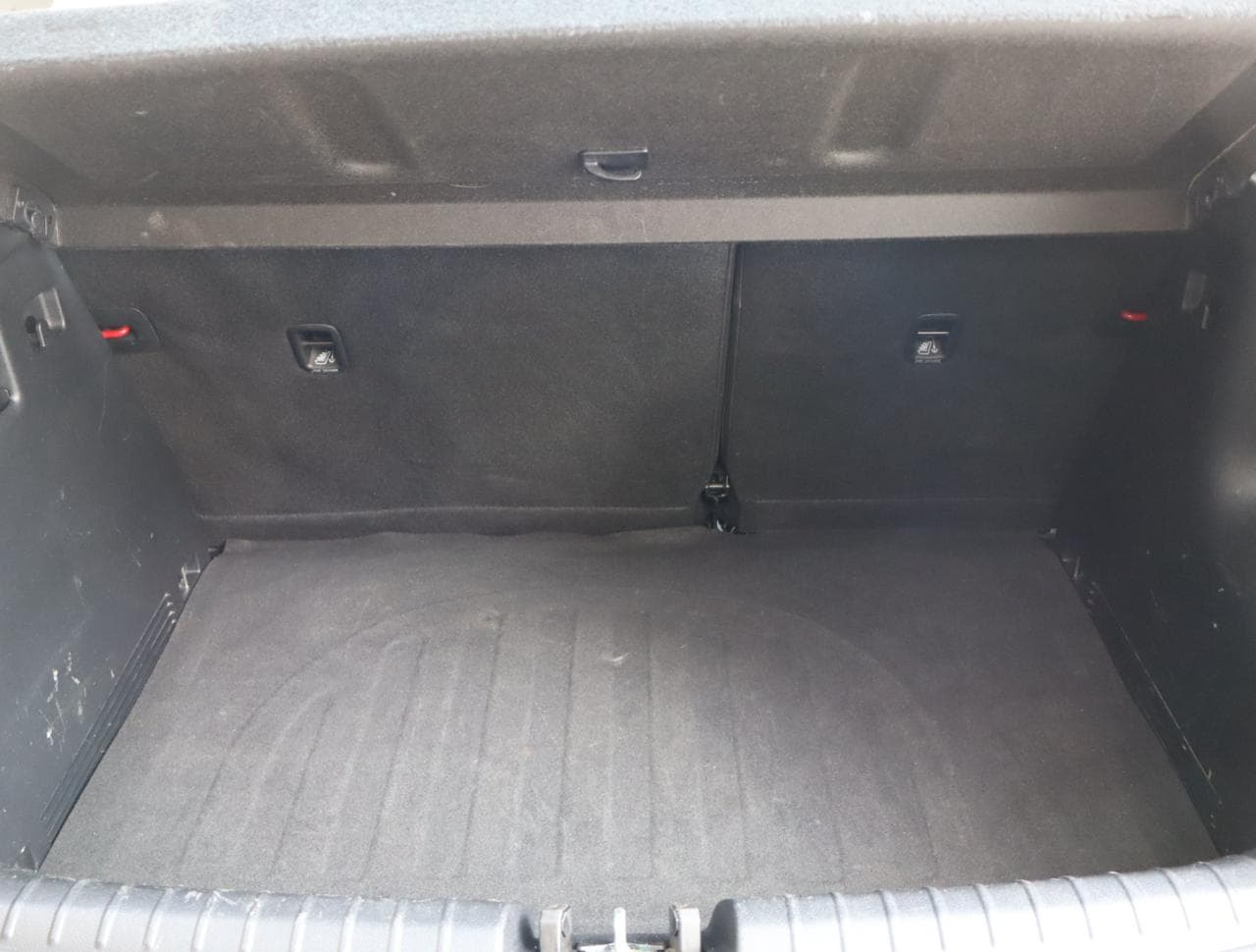 2019 Kia Stonic - 39