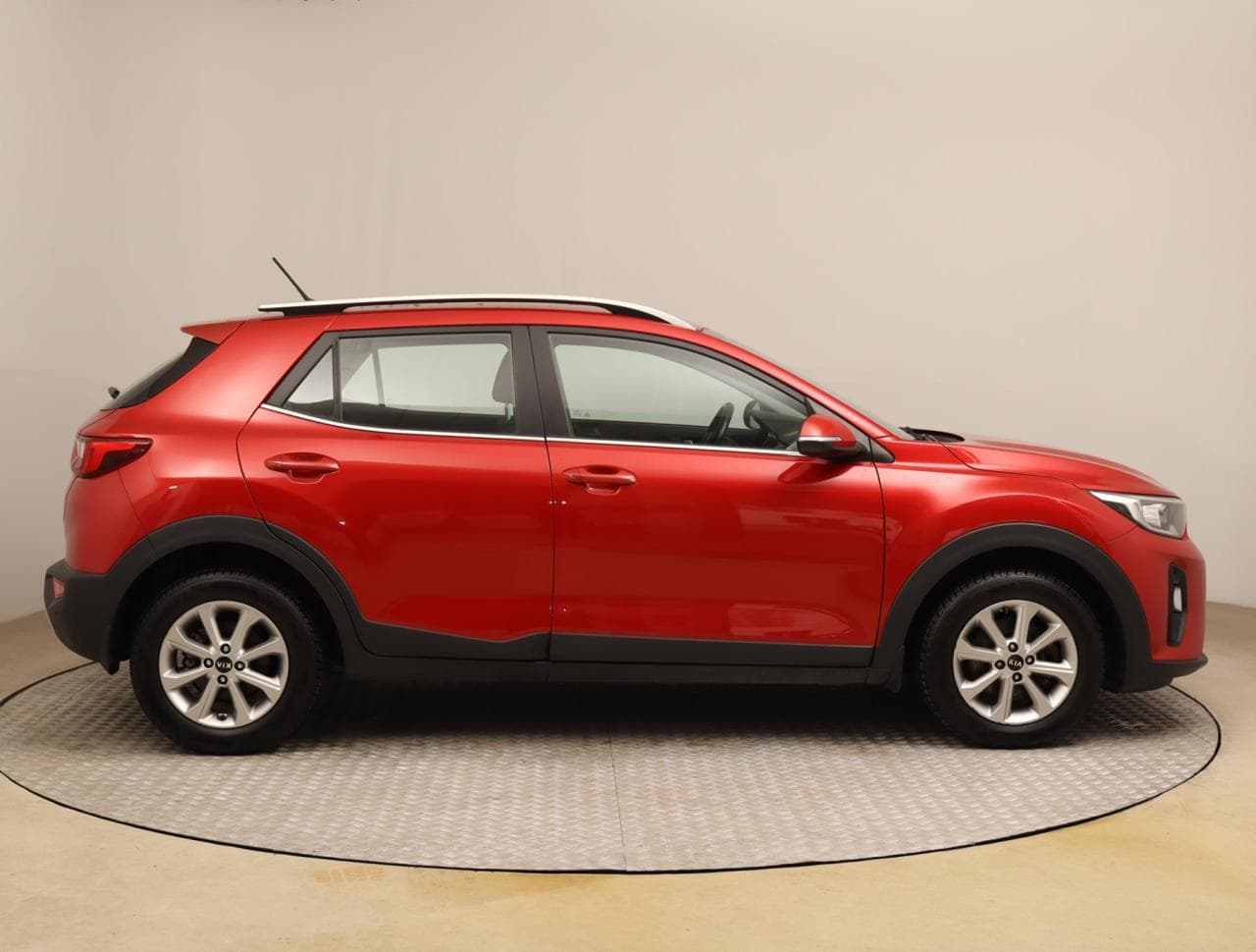 2019 Kia Stonic - 15