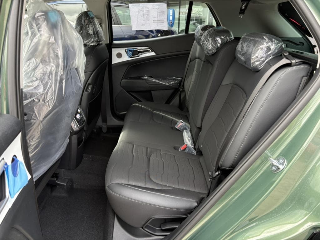 2026 Kia SPORTAGE - 11