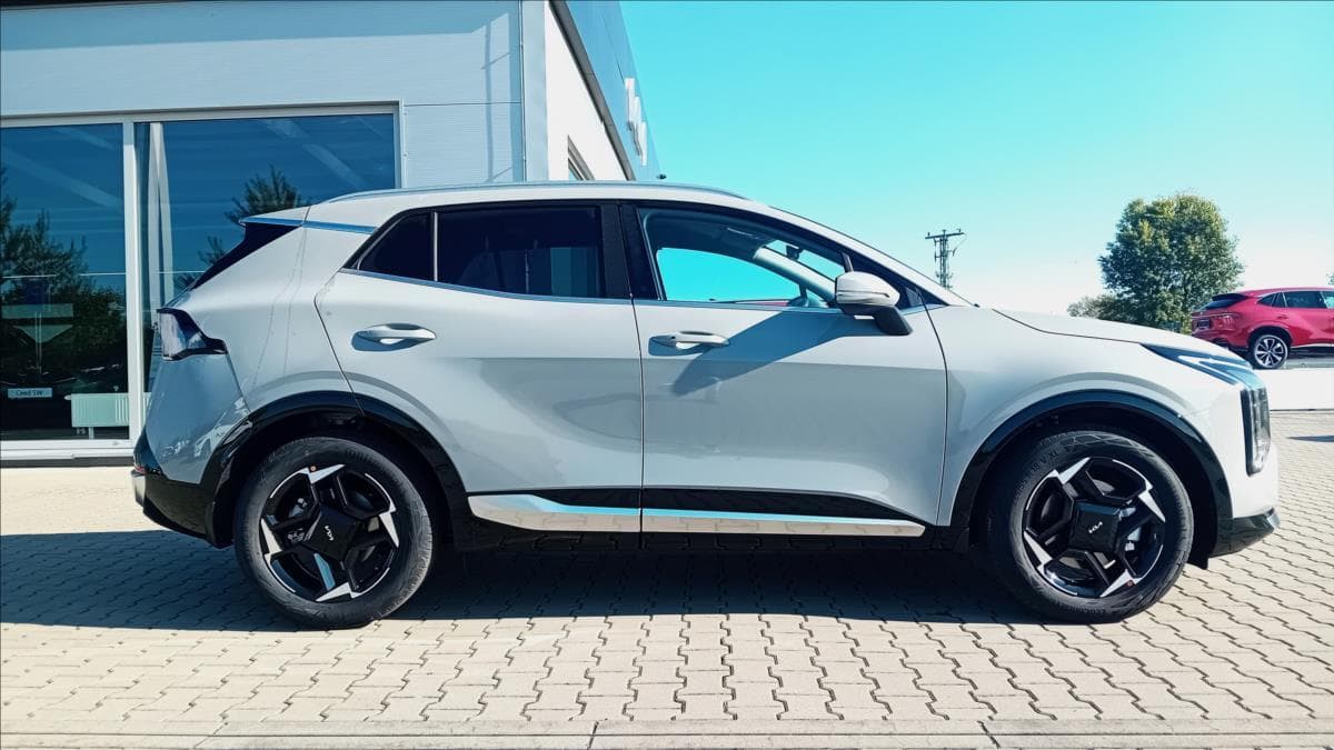 2026 Kia SPORTAGE - 4