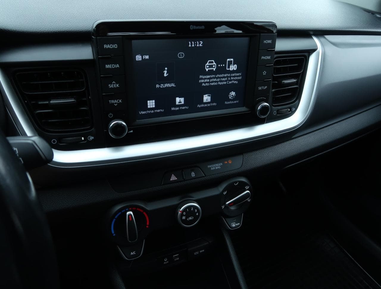2018 Kia STONIC - 30