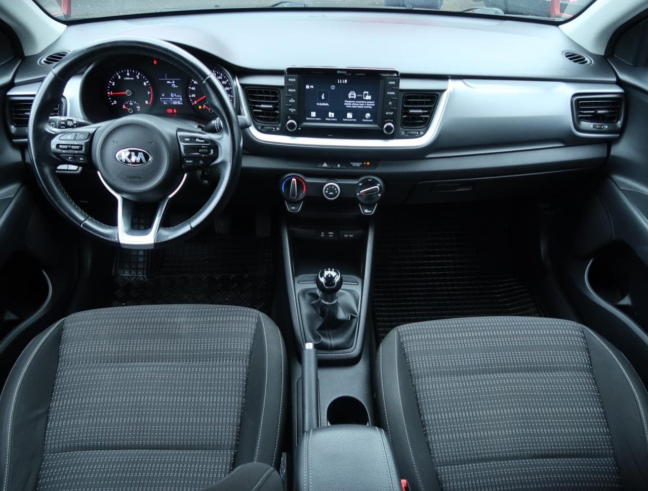 2018 Kia STONIC - 17