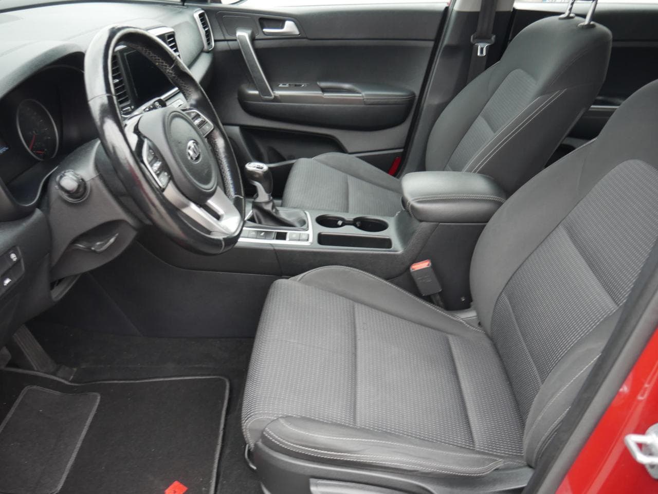 2018 Kia SPORTAGE - 11