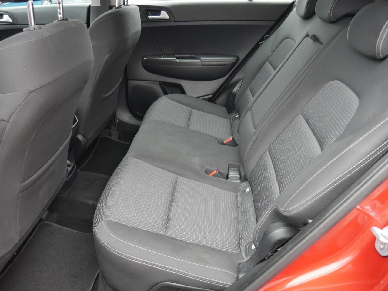 2018 Kia SPORTAGE - 13