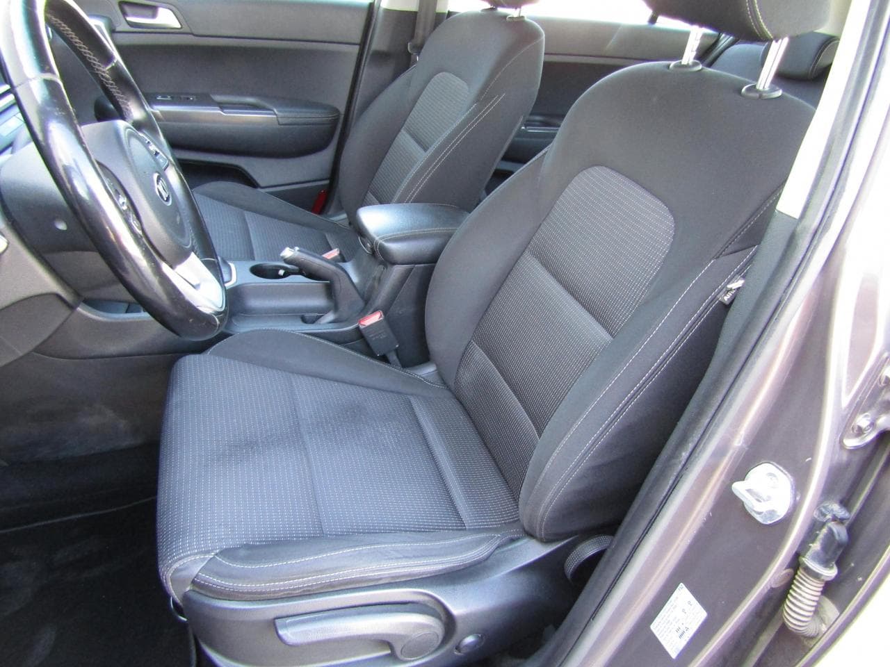 2019 Kia SPORTAGE - 9