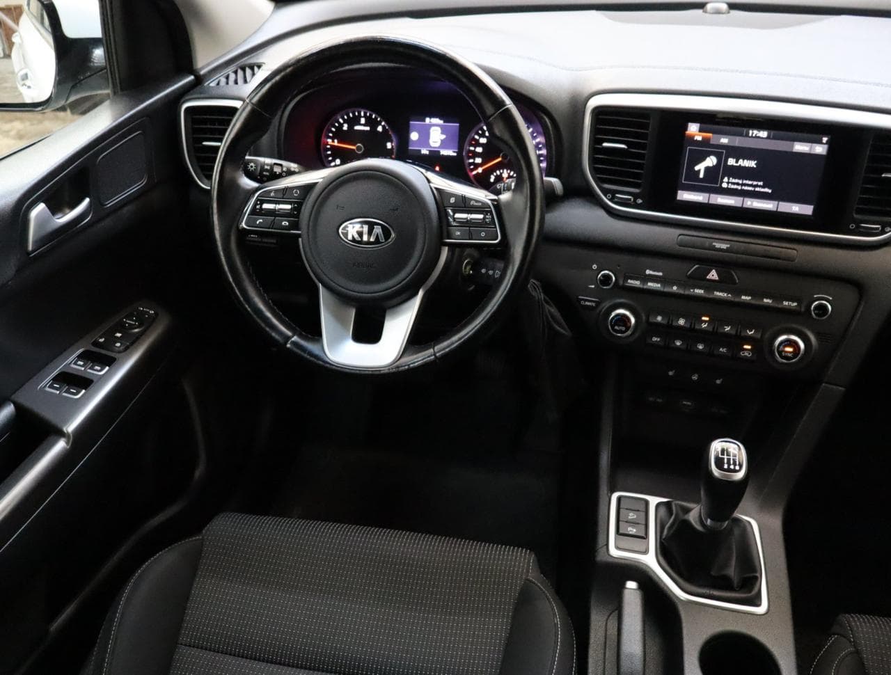 2019 Kia SPORTAGE - 9