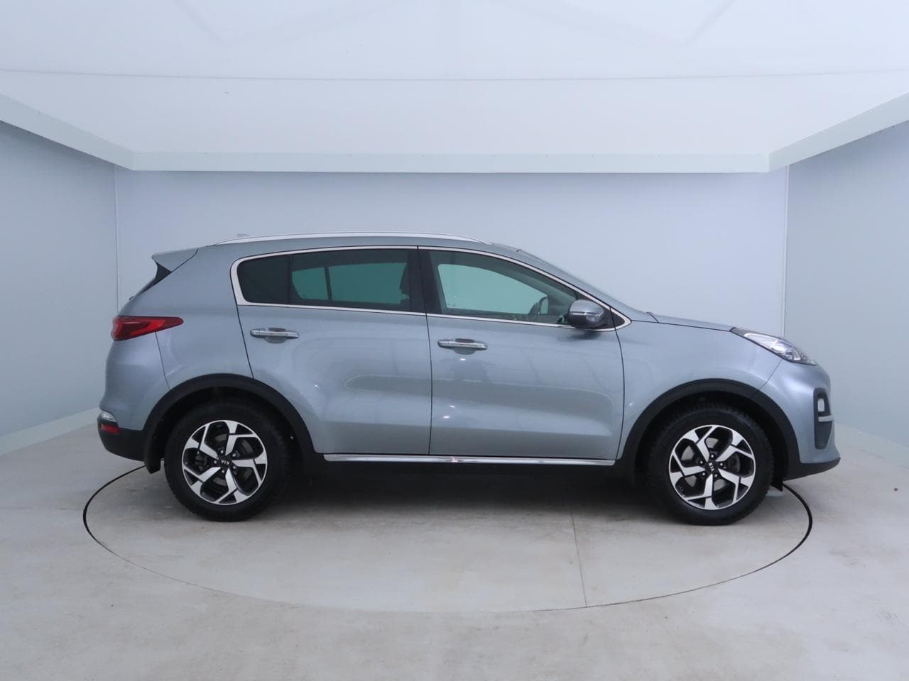 2021 Kia SPORTAGE - 8