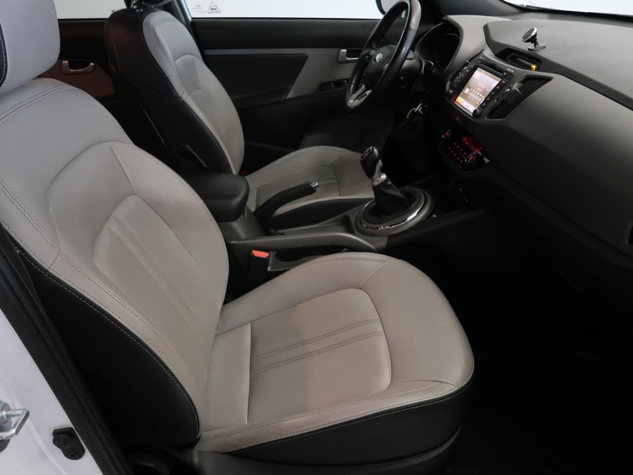 2014 Kia SPORTAGE - 12