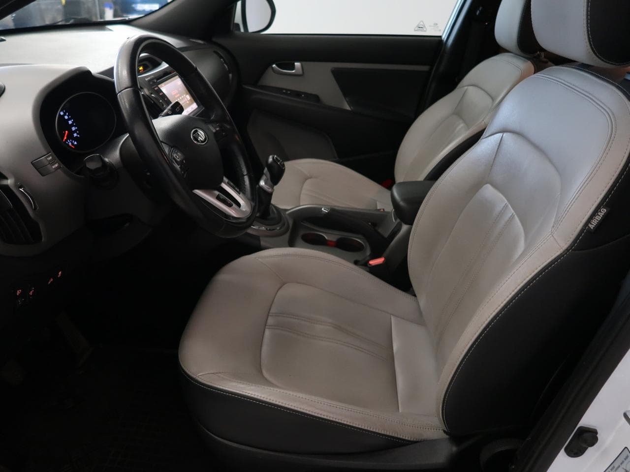 2014 Kia SPORTAGE - 16