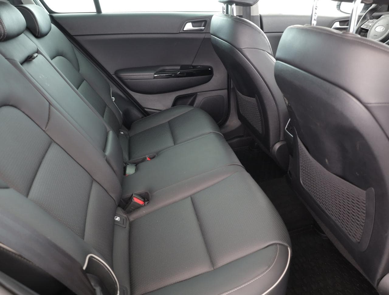 2019 Kia SPORTAGE - 11