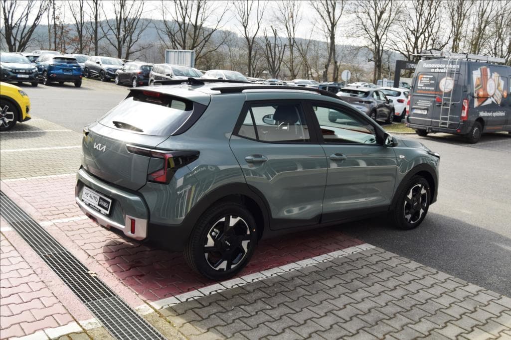 2026 Kia STONIC - 3