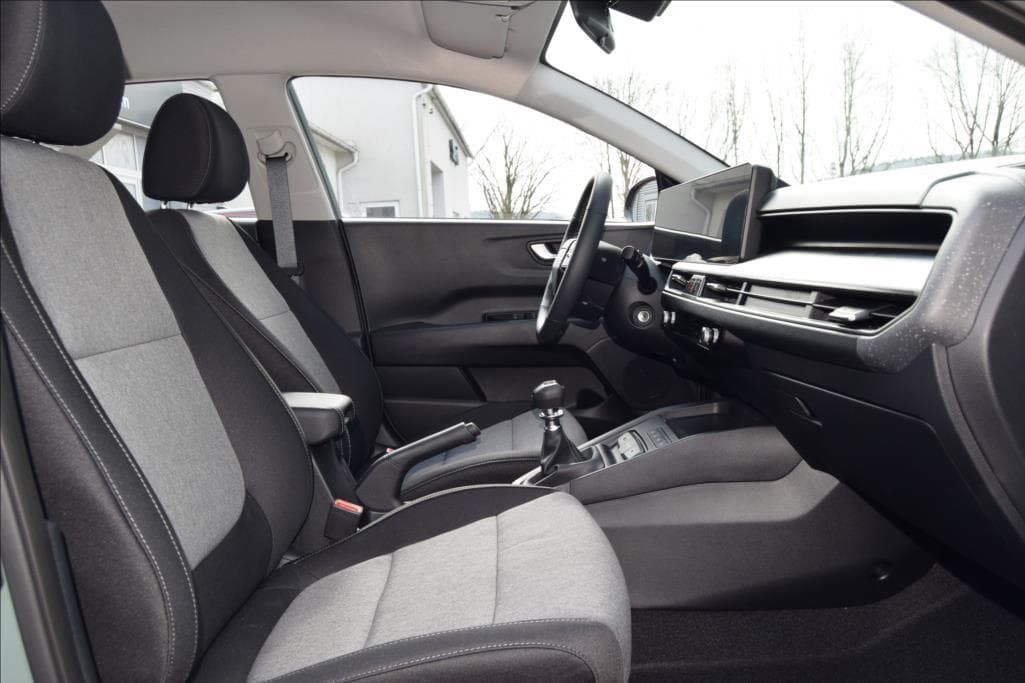 2026 Kia STONIC - 4