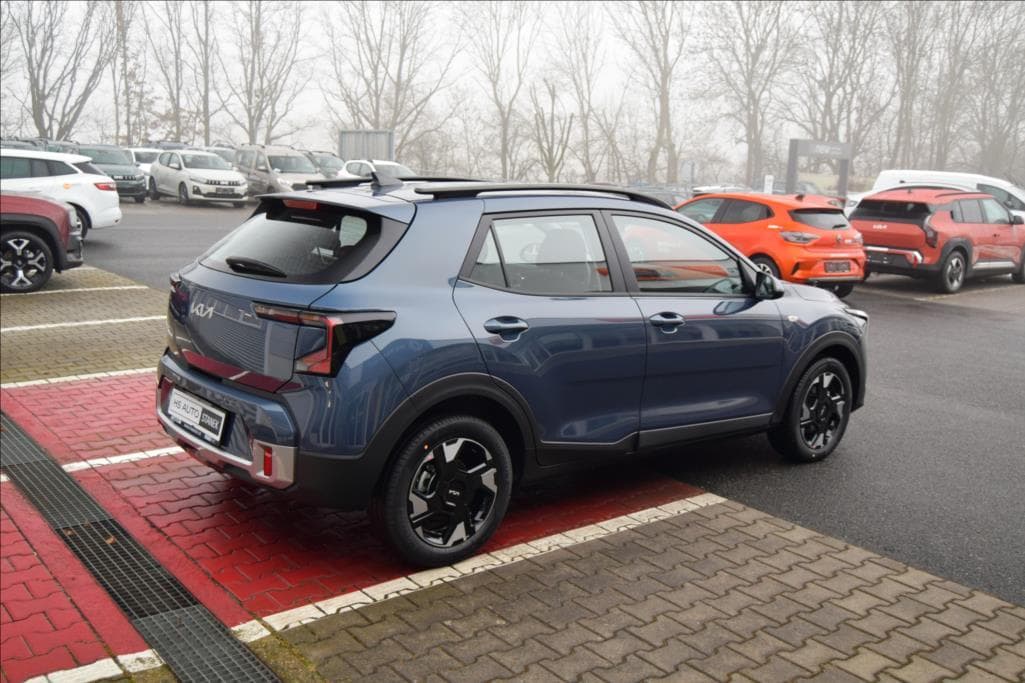 2026 Kia STONIC - 3
