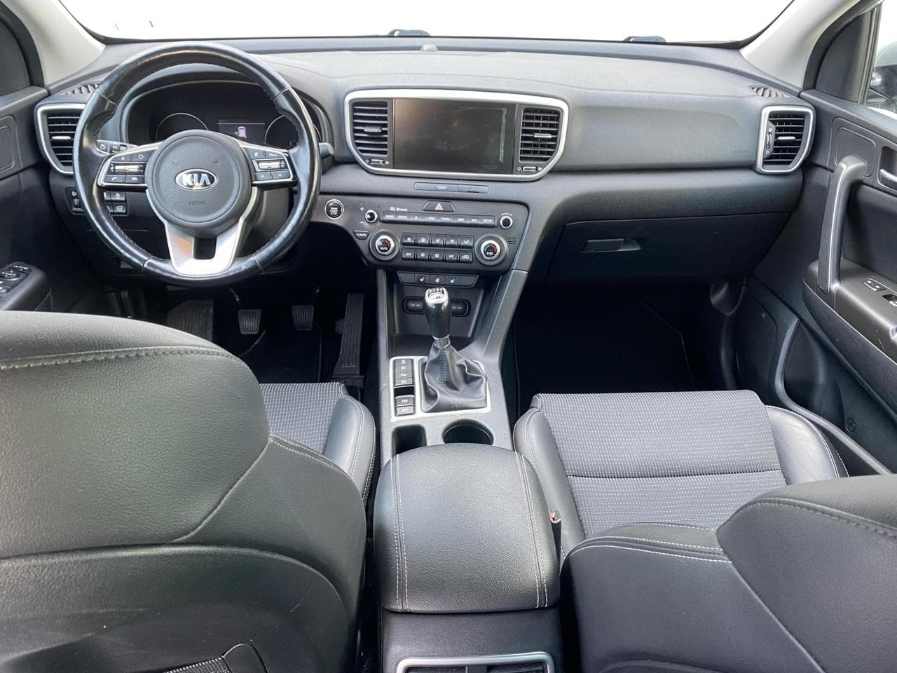 2019 Kia SPORTAGE - 8