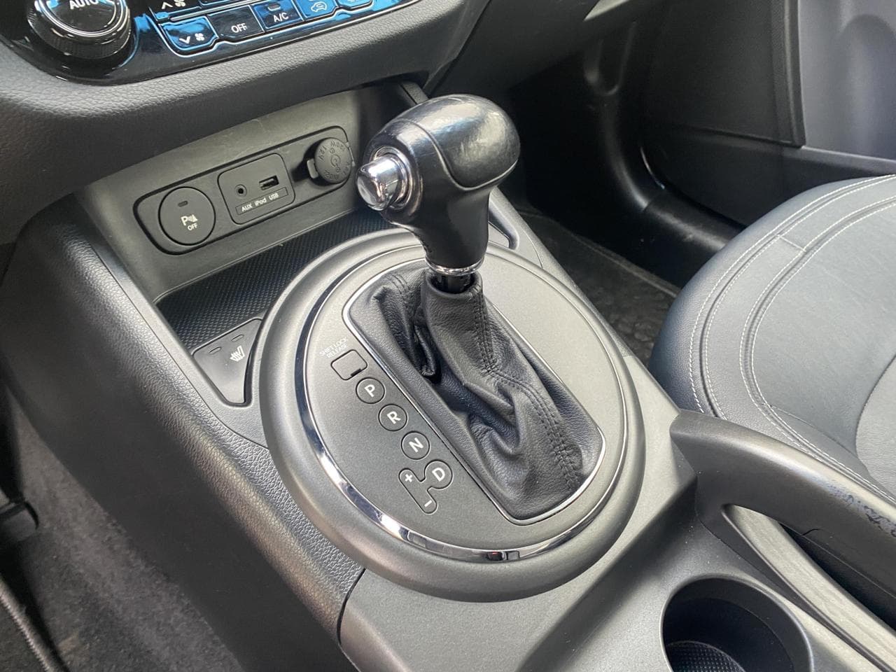 2011 Kia SPORTAGE - 15