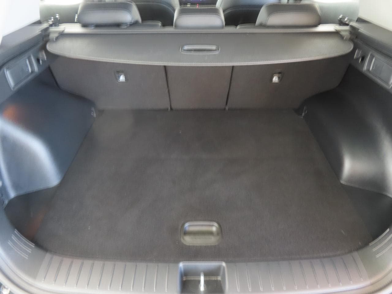 2025 Kia SPORTAGE - 30