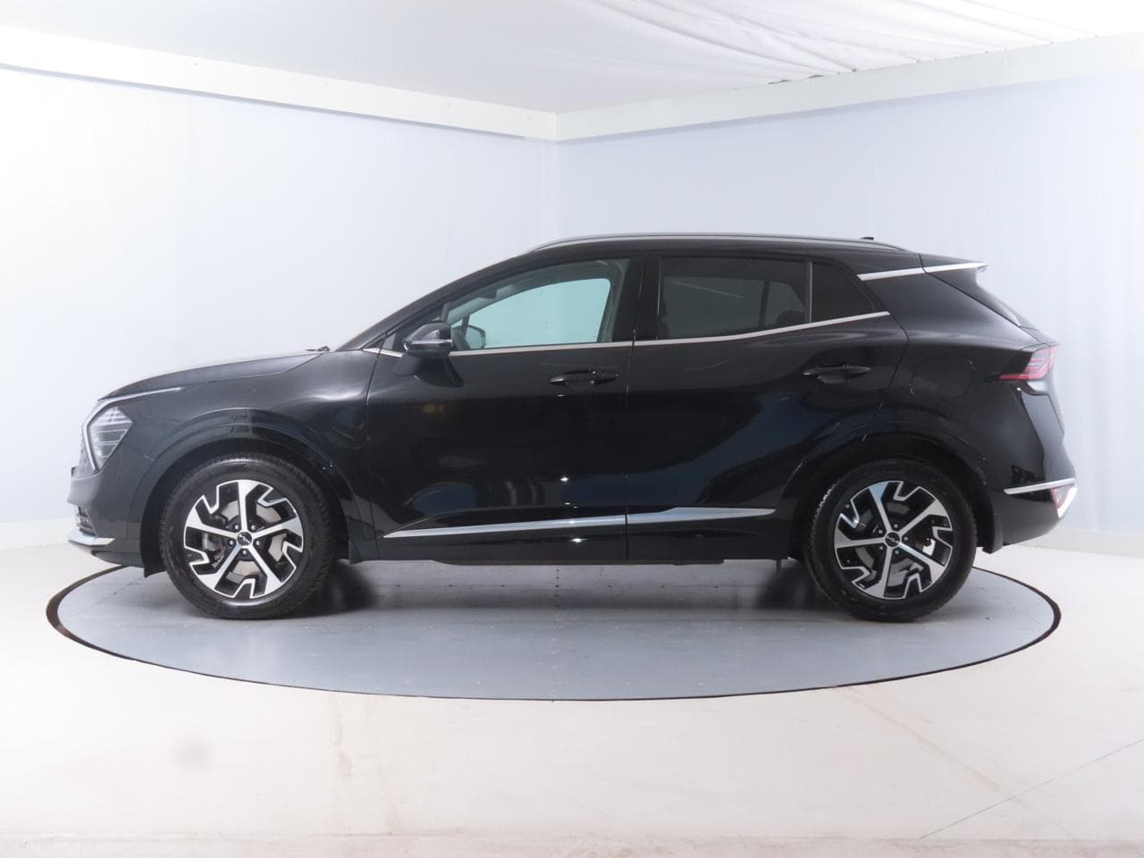 2025 Kia SPORTAGE - 4