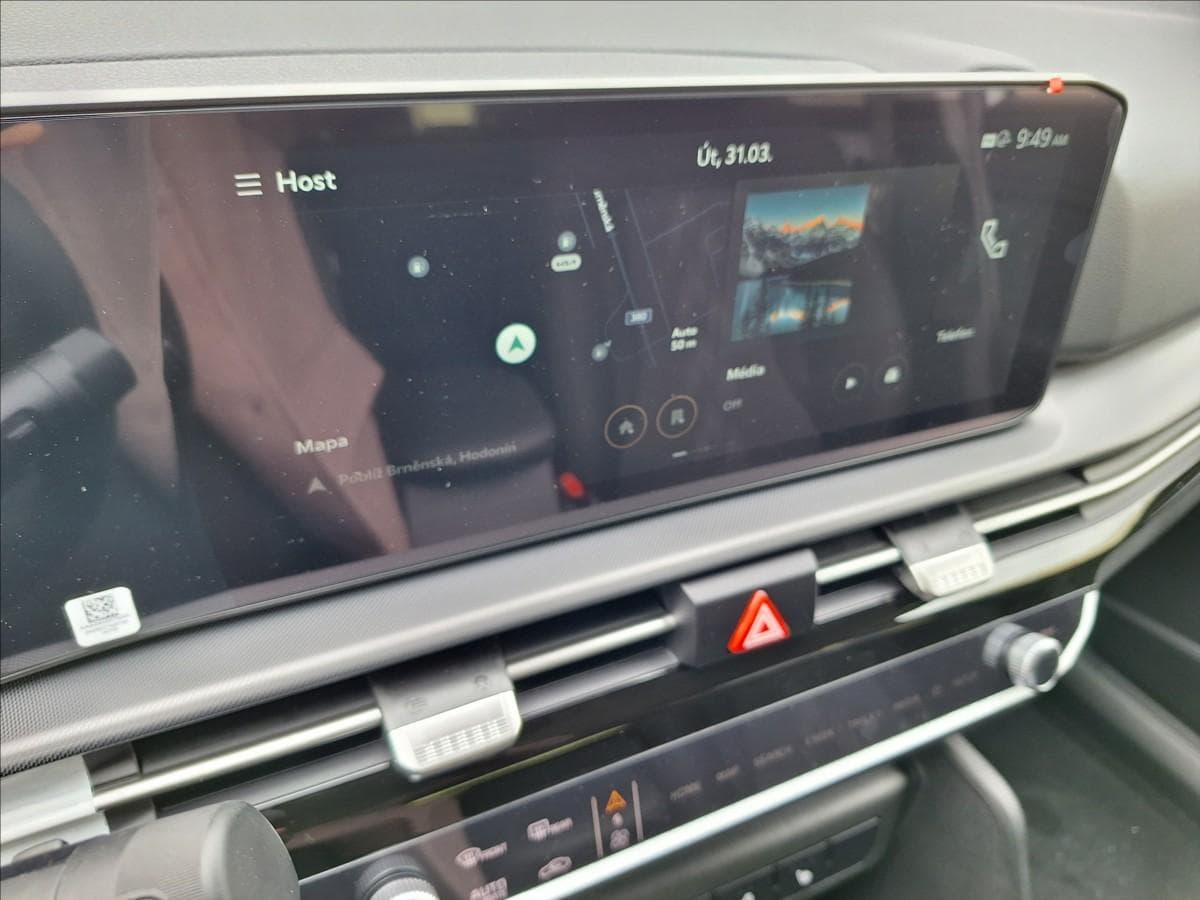 2026 Kia SPORTAGE - 13