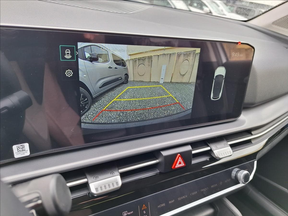 2026 Kia SPORTAGE - 14