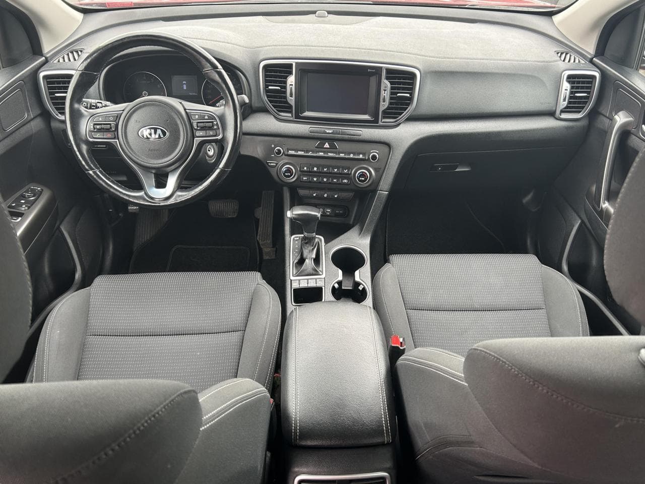 2017 Kia SPORTAGE - 8
