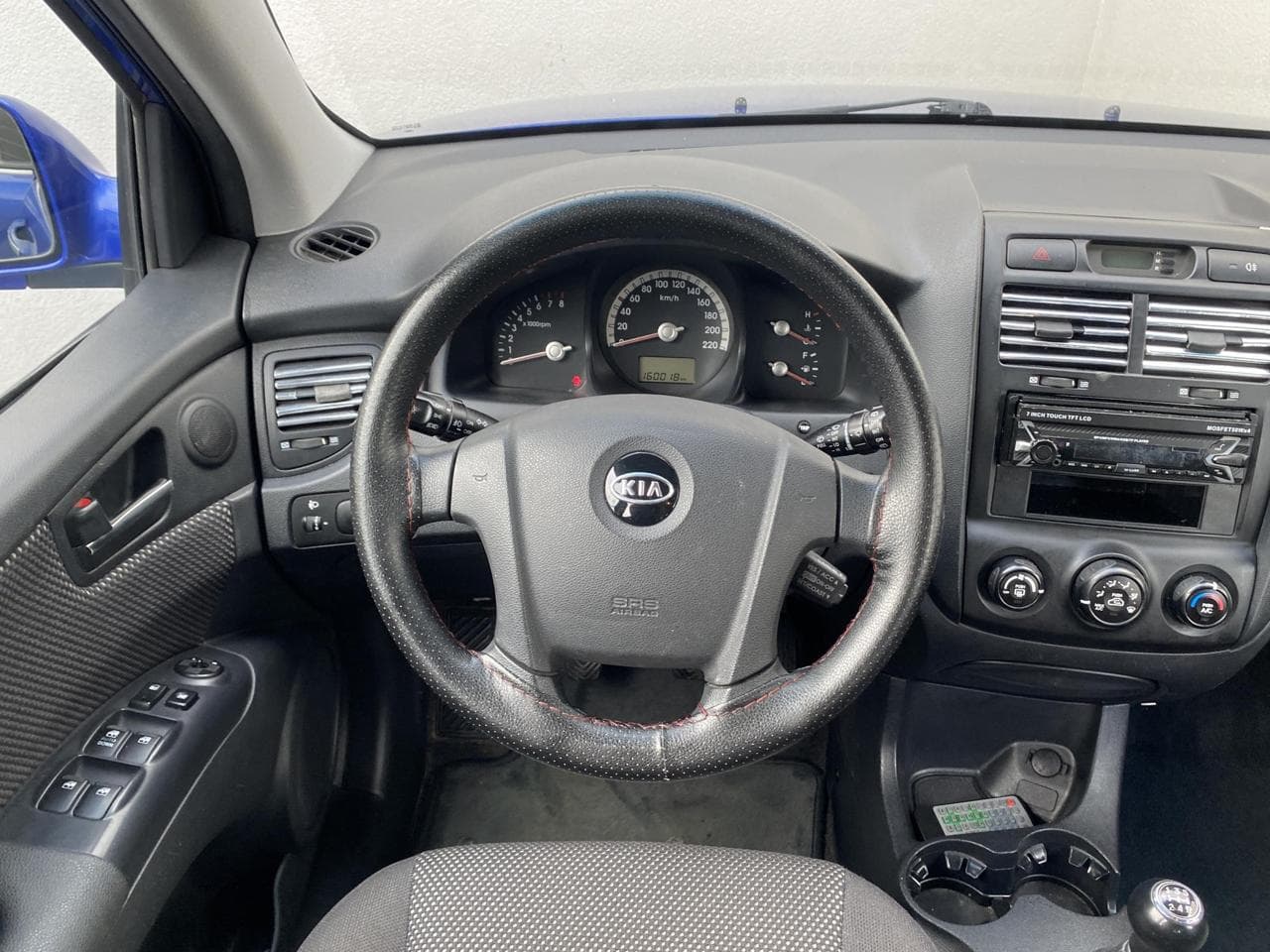 2005 Kia SPORTAGE - 11