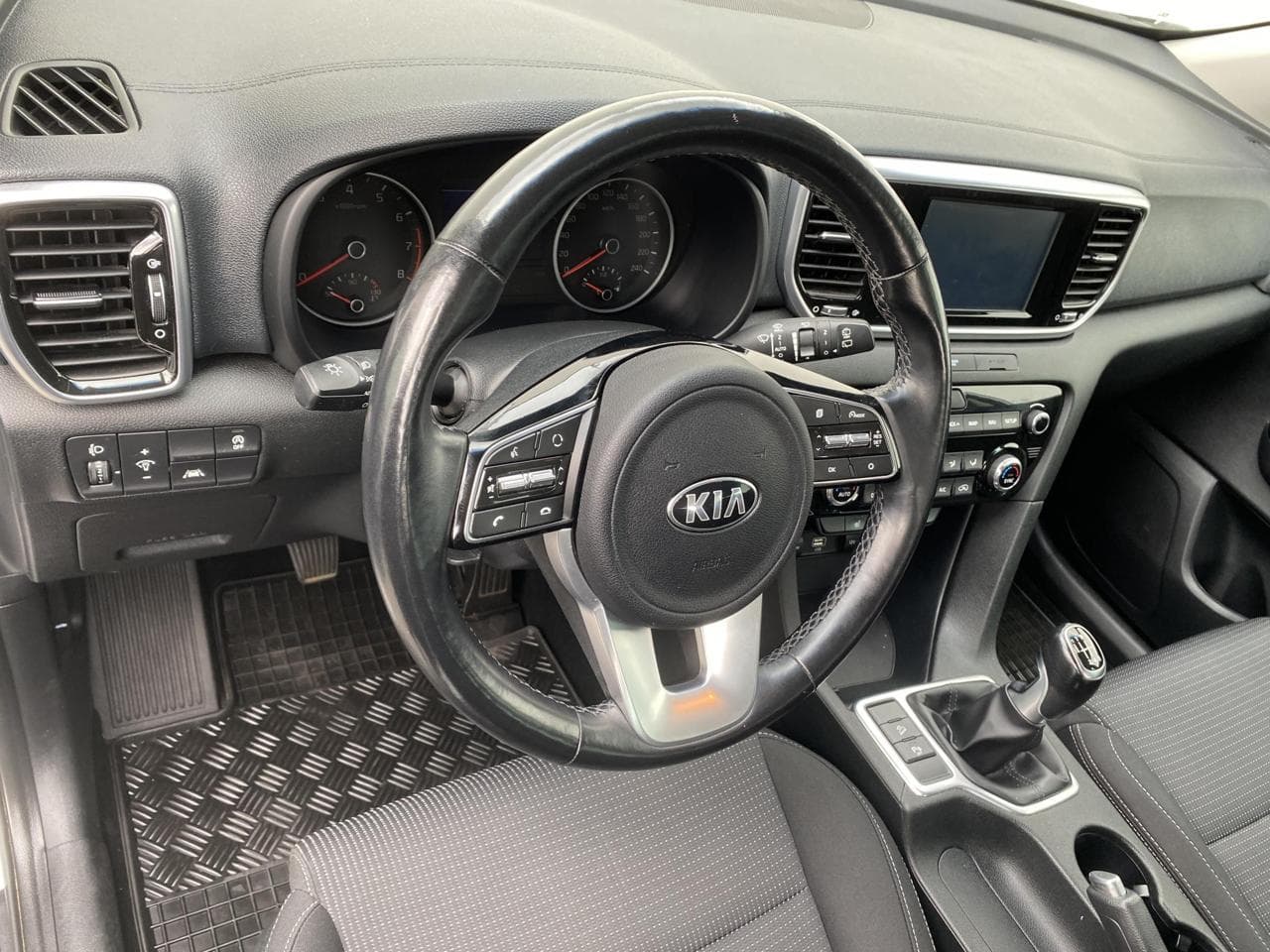 2019 Kia SPORTAGE - 13