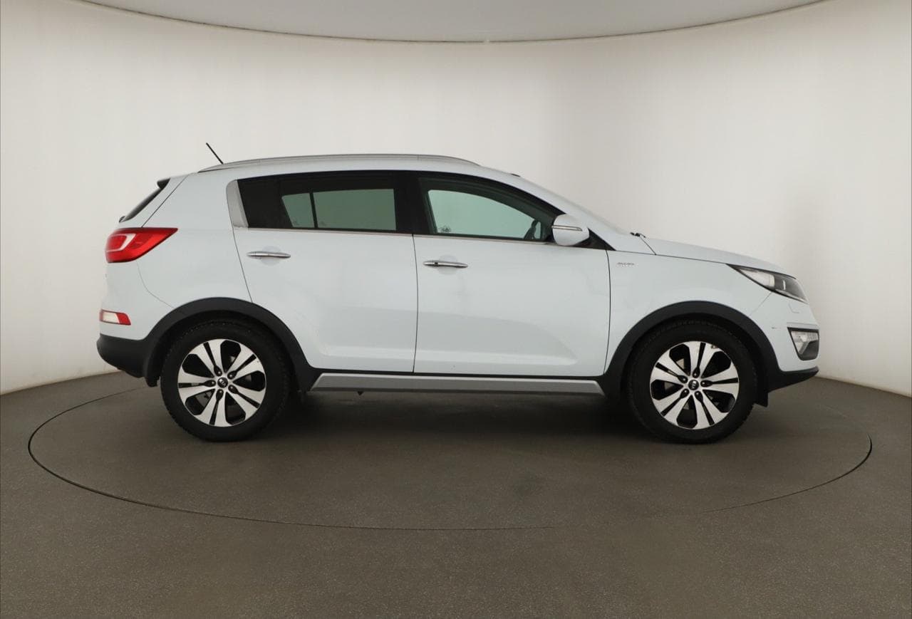2012 Kia SPORTAGE - 8