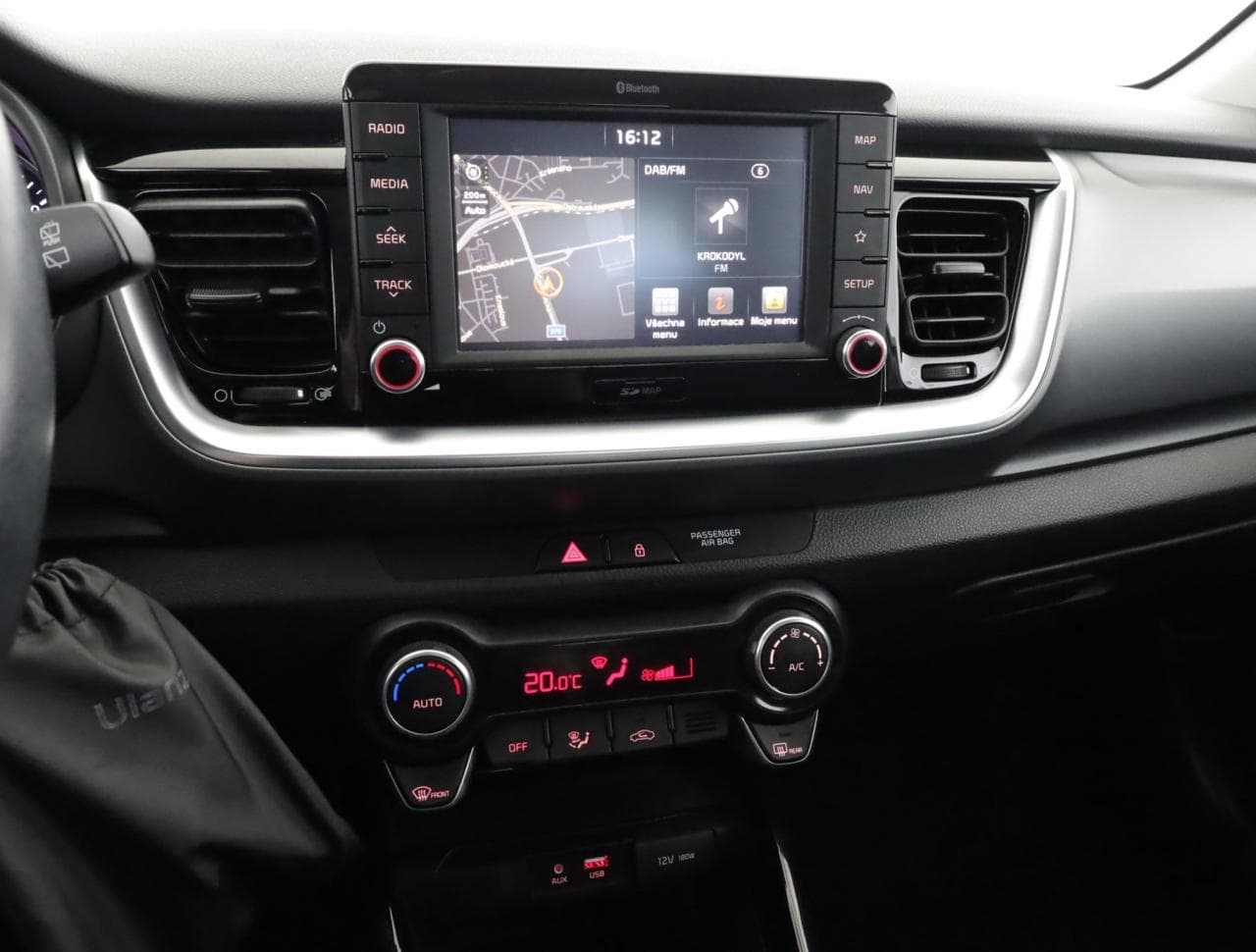 2020 Kia STONIC - 21