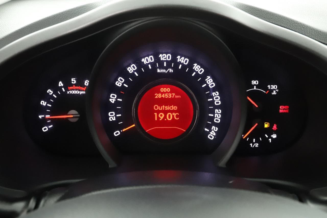 2010 Kia SPORTAGE - 17