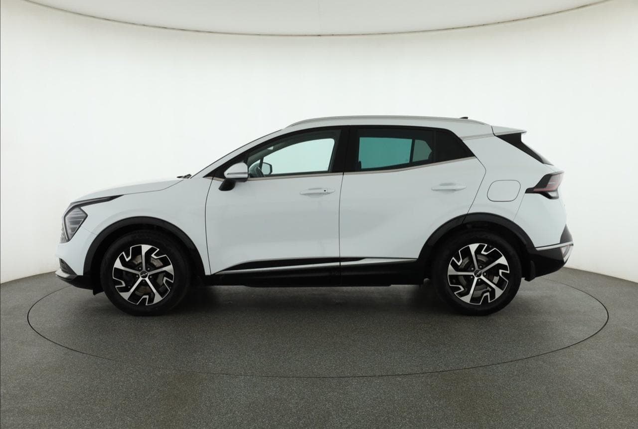 2022 Kia SPORTAGE - 4