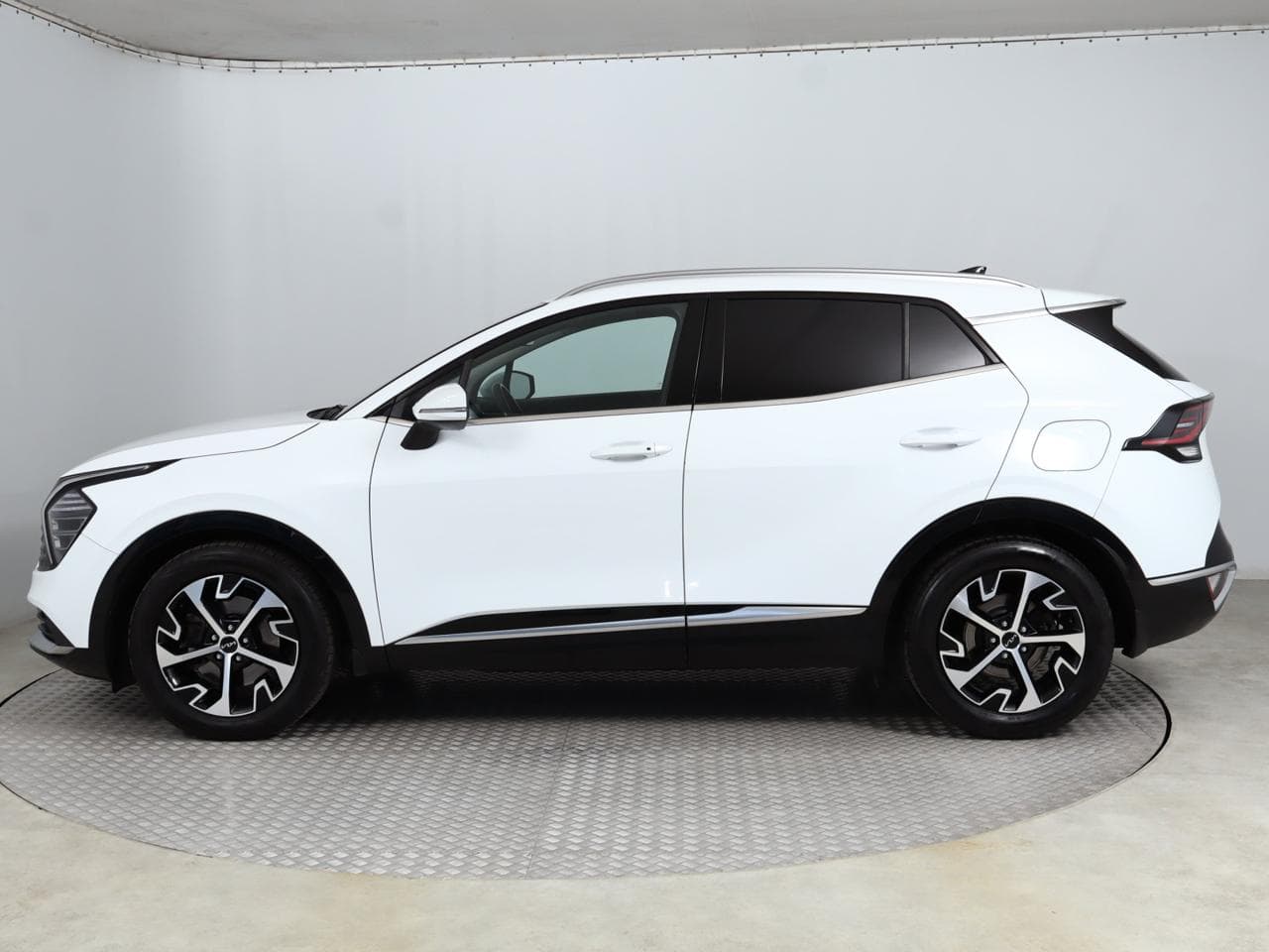 2022 Kia SPORTAGE - 4