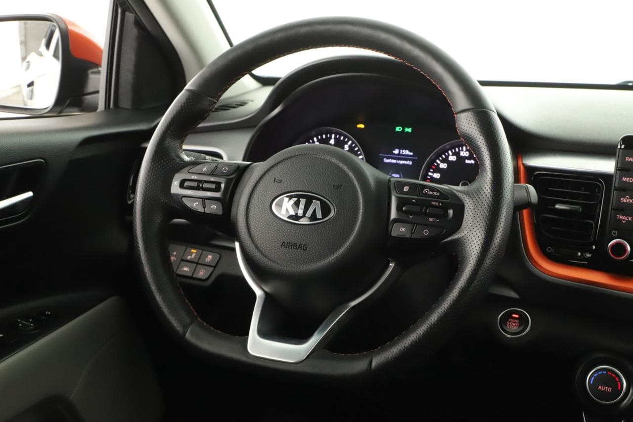 2018 Kia STONIC - 17