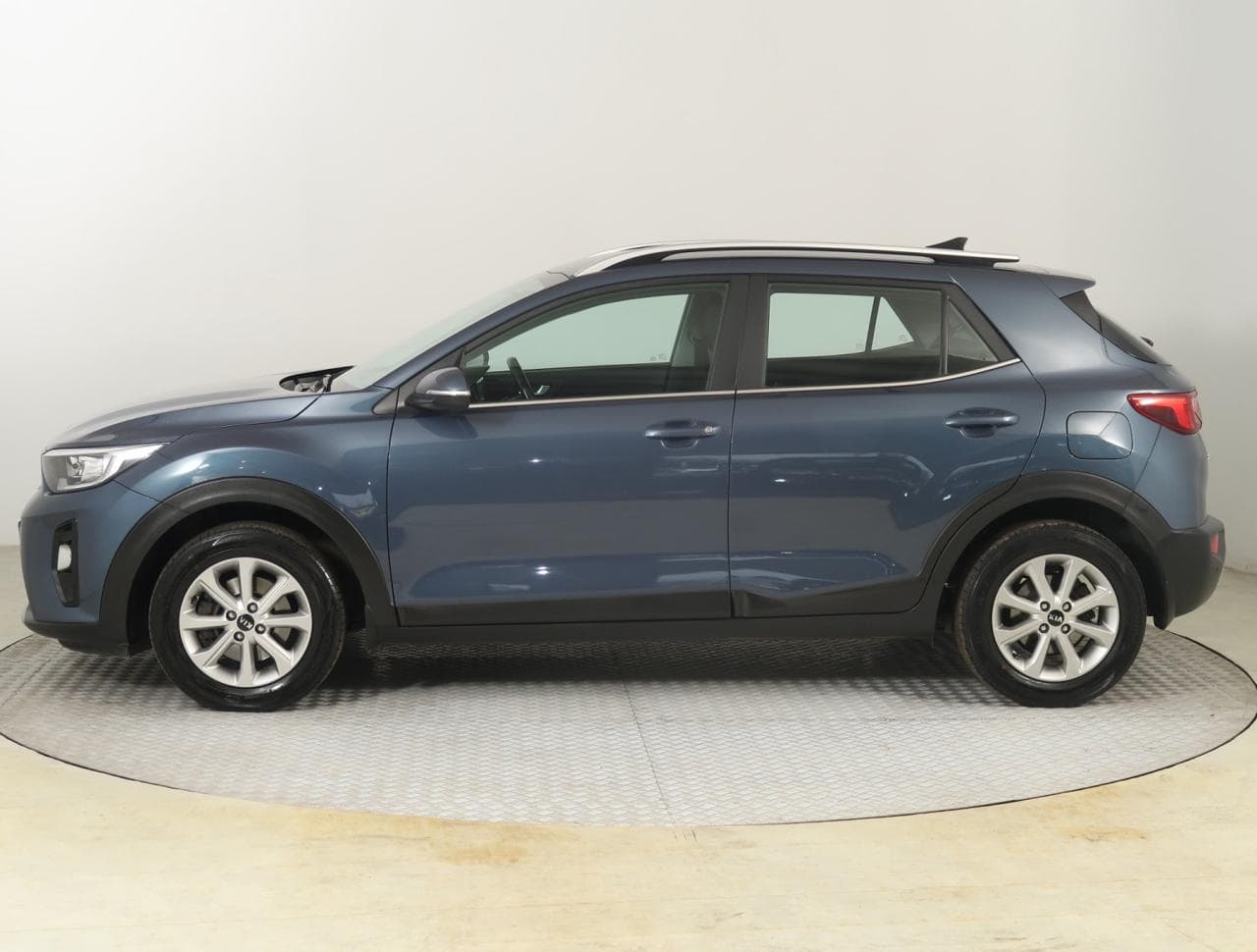 2020 Kia STONIC - 4