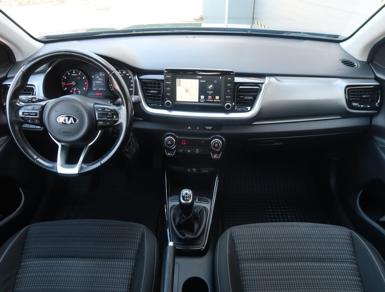 2020 Kia STONIC - 10