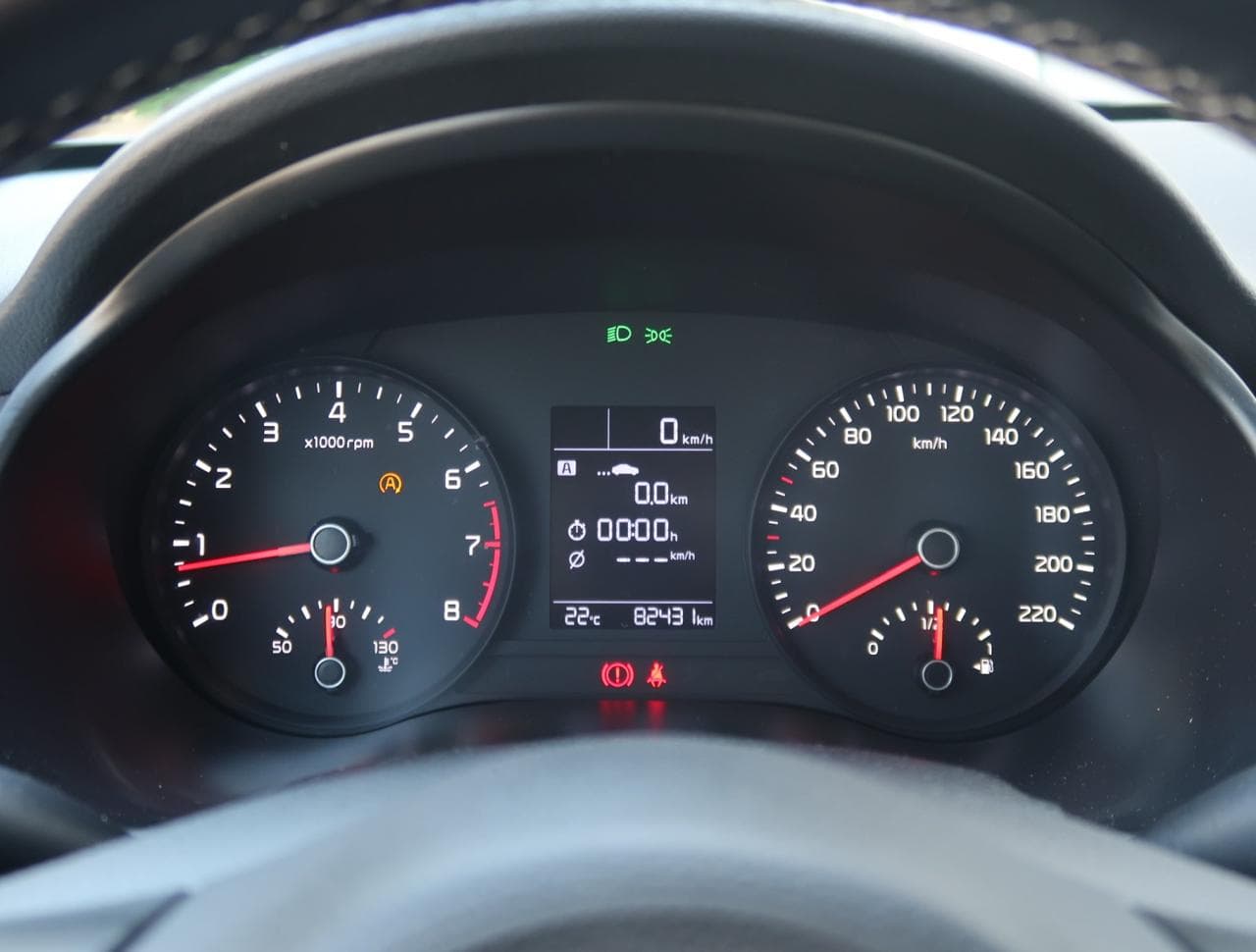 2020 Kia STONIC - 17