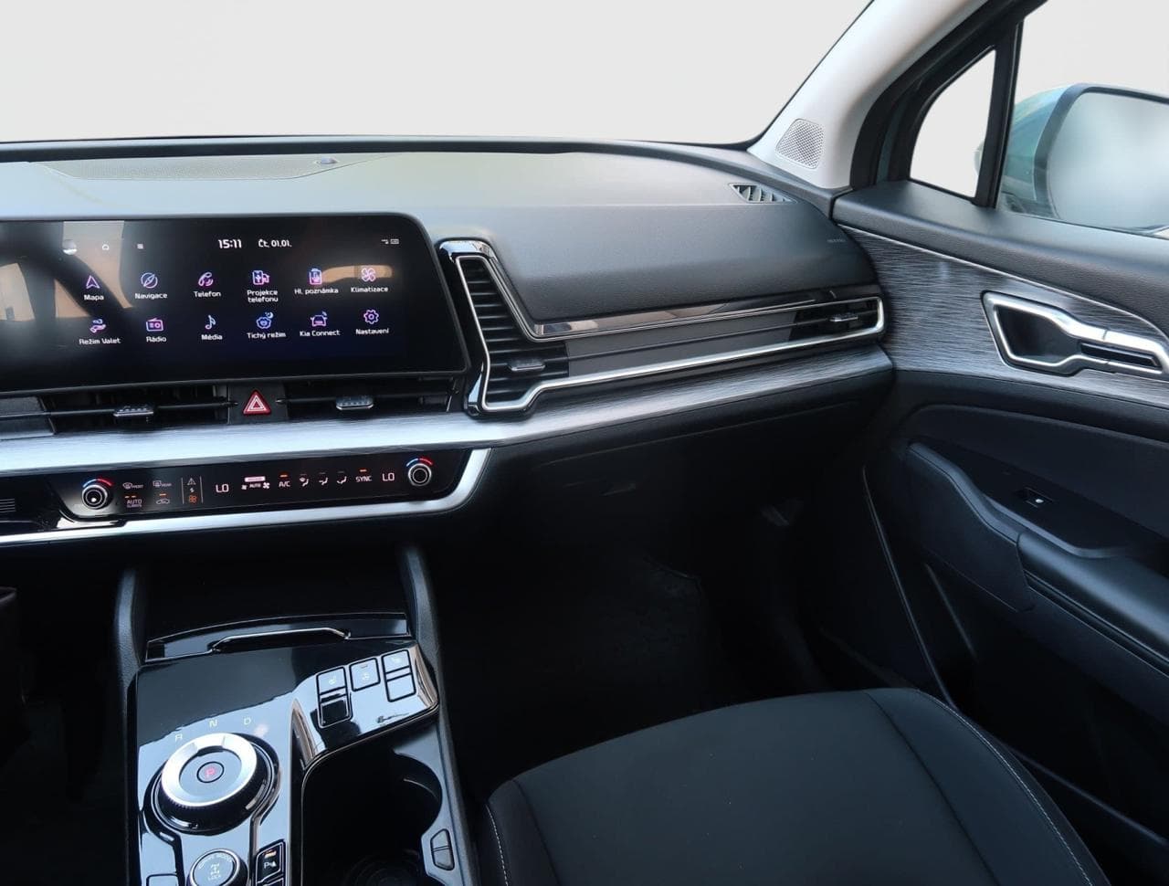 2023 Kia SPORTAGE - 11