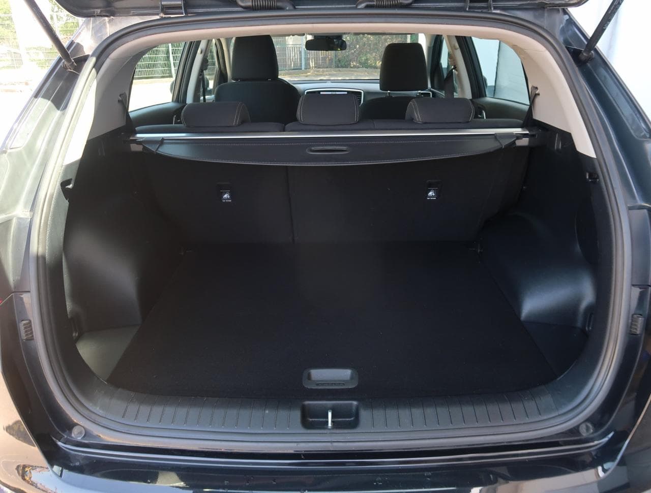 2021 Kia SPORTAGE - 34