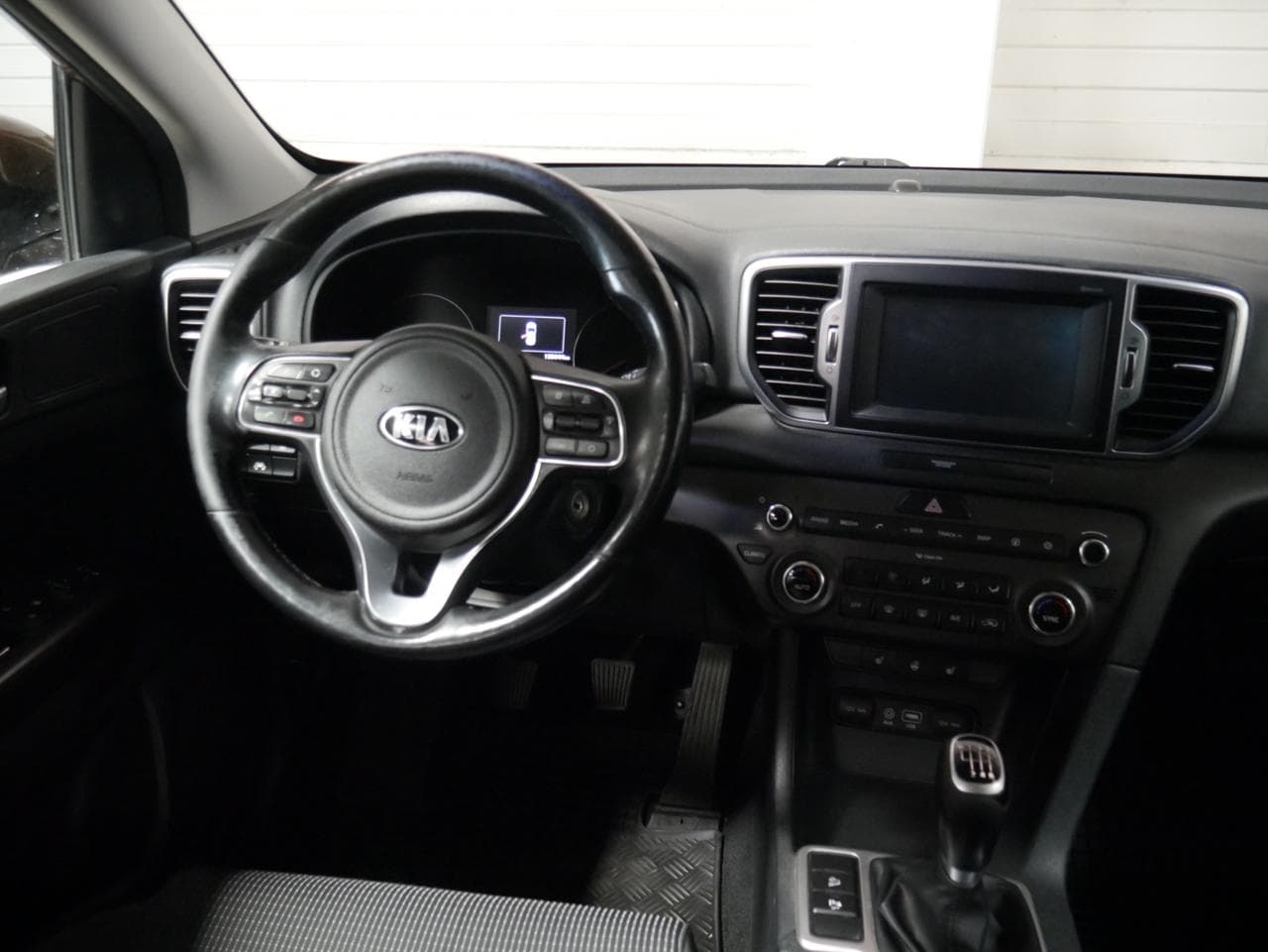 2017 Kia SPORTAGE - 13