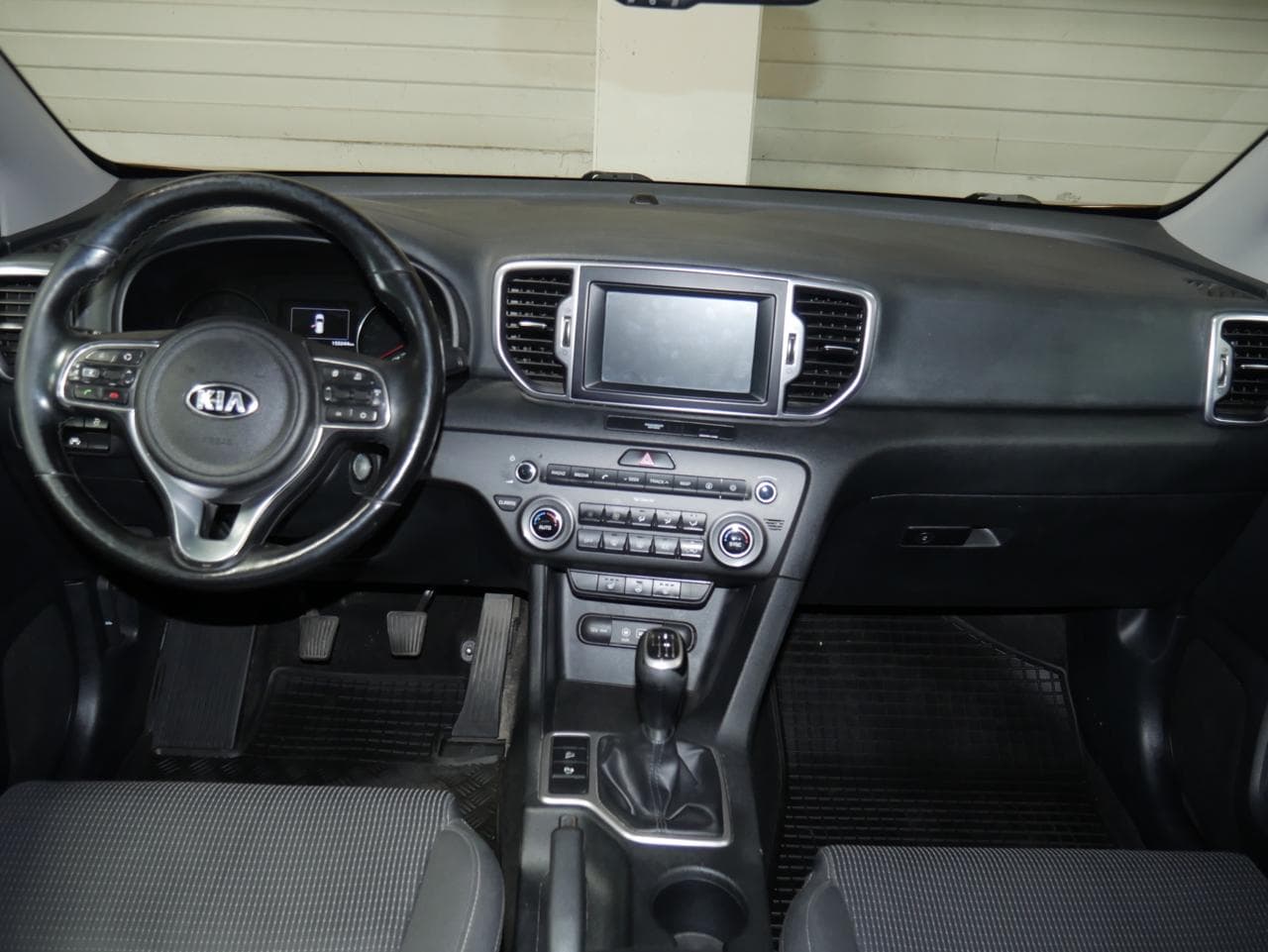 2017 Kia SPORTAGE - 8